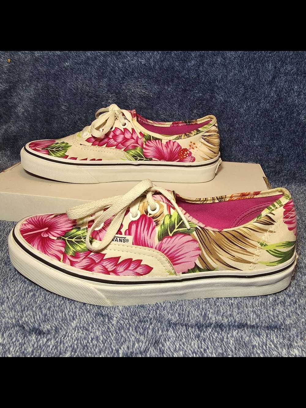 Vans Authentic "Hawaiian Floral" sneakers